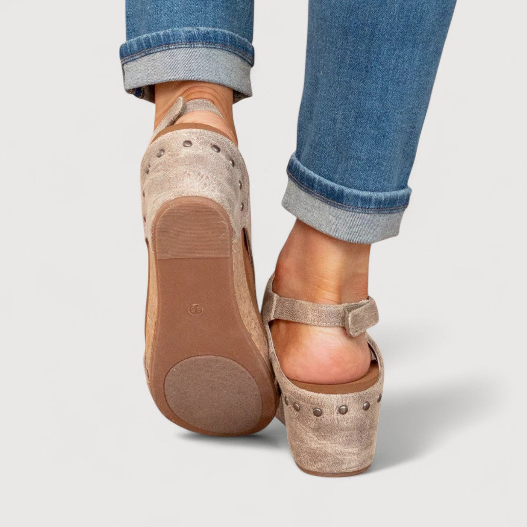 Mythriel | Orthopädische Keilsandalen
