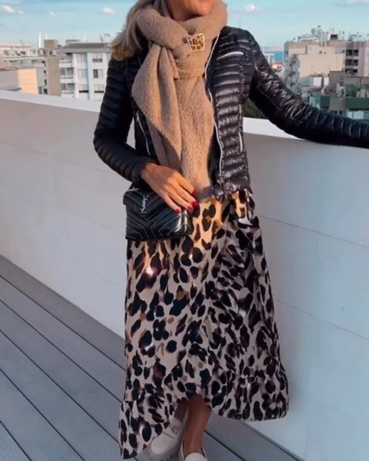 Artemis™ – Chic Leopard Print Dress