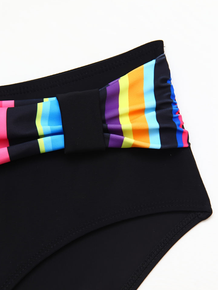 Melitina | Figurbetonter Push-Up Bikini | Letzter Tag 80 % Rabatt!